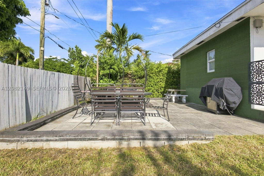 Real estate property located at 1103 Washington St, Broward, Hollywood Lakes Section, Hollywood, FL