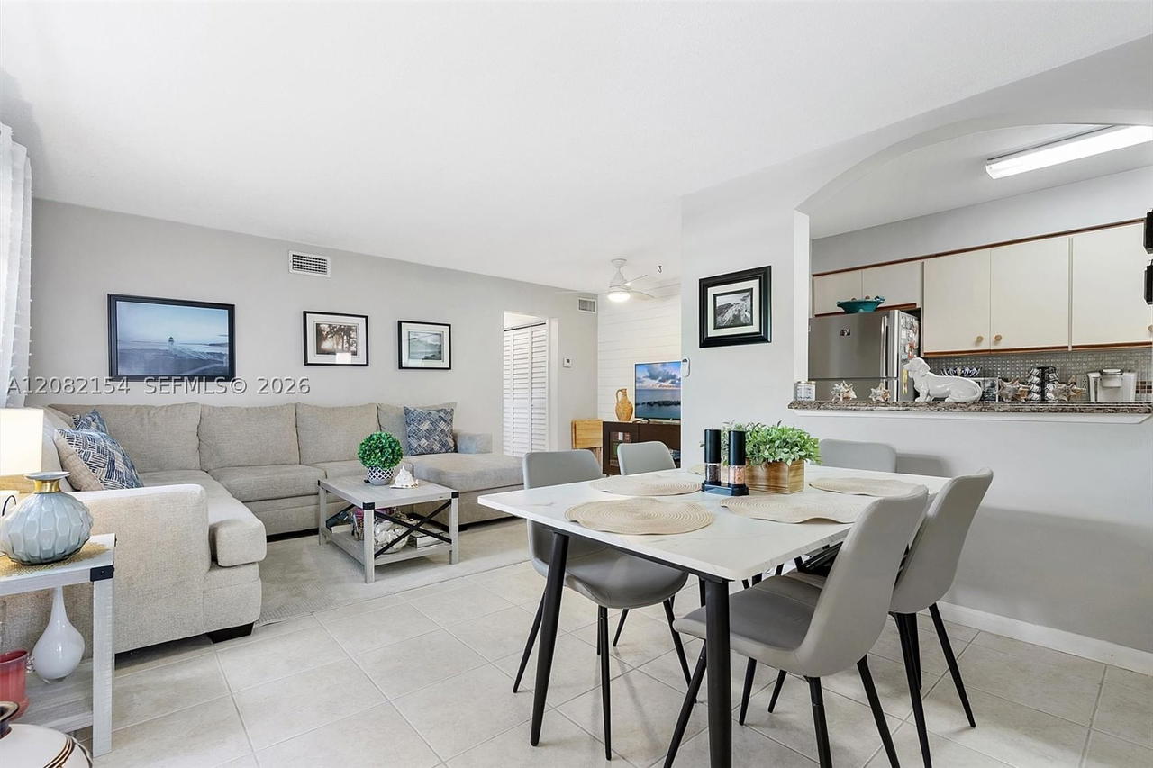Real estate property located at 160 8th Ave #1A, Broward, Eldorado Country Club Apt, Hallandale Beach, FL