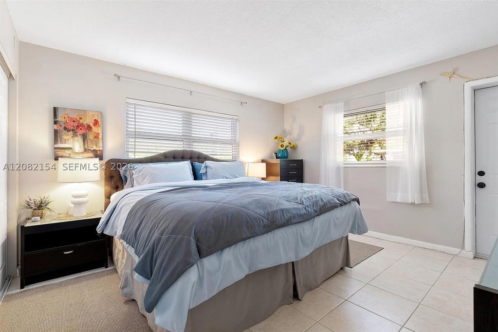 Real estate property located at 160 8th Ave #1A, Broward, Eldorado Country Club Apt, Hallandale Beach, FL