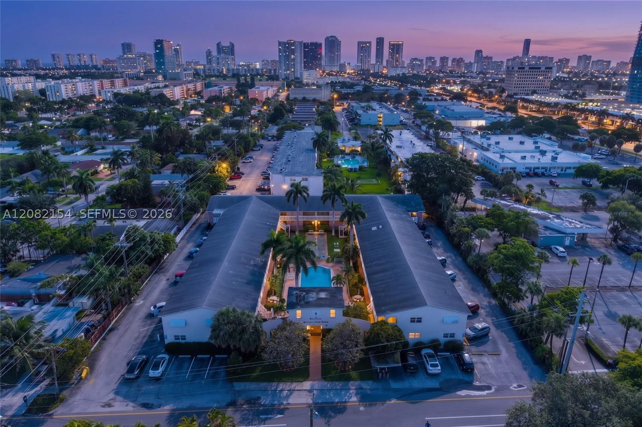 Real estate property located at 160 8th Ave #1A, Broward, Eldorado Country Club Apt, Hallandale Beach, FL