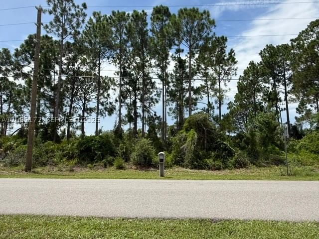 Real estate property located at 3607 Peugeot St, Highlands, Sebring Country Estates, Sebring, FL