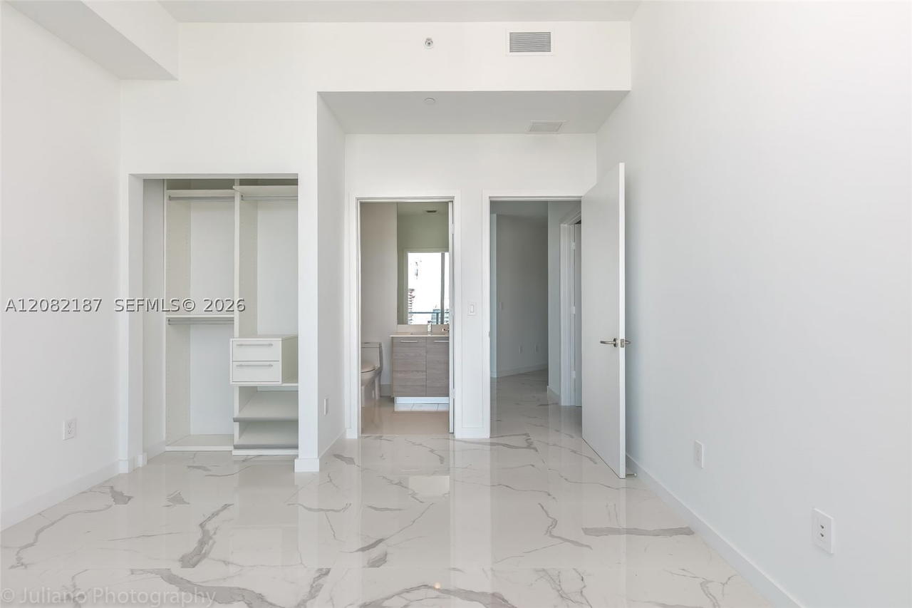Real estate property located at 1300 Miami Ave PH5101, Miami-dade, 1300 S Miami Avenue Condo, Miami, FL