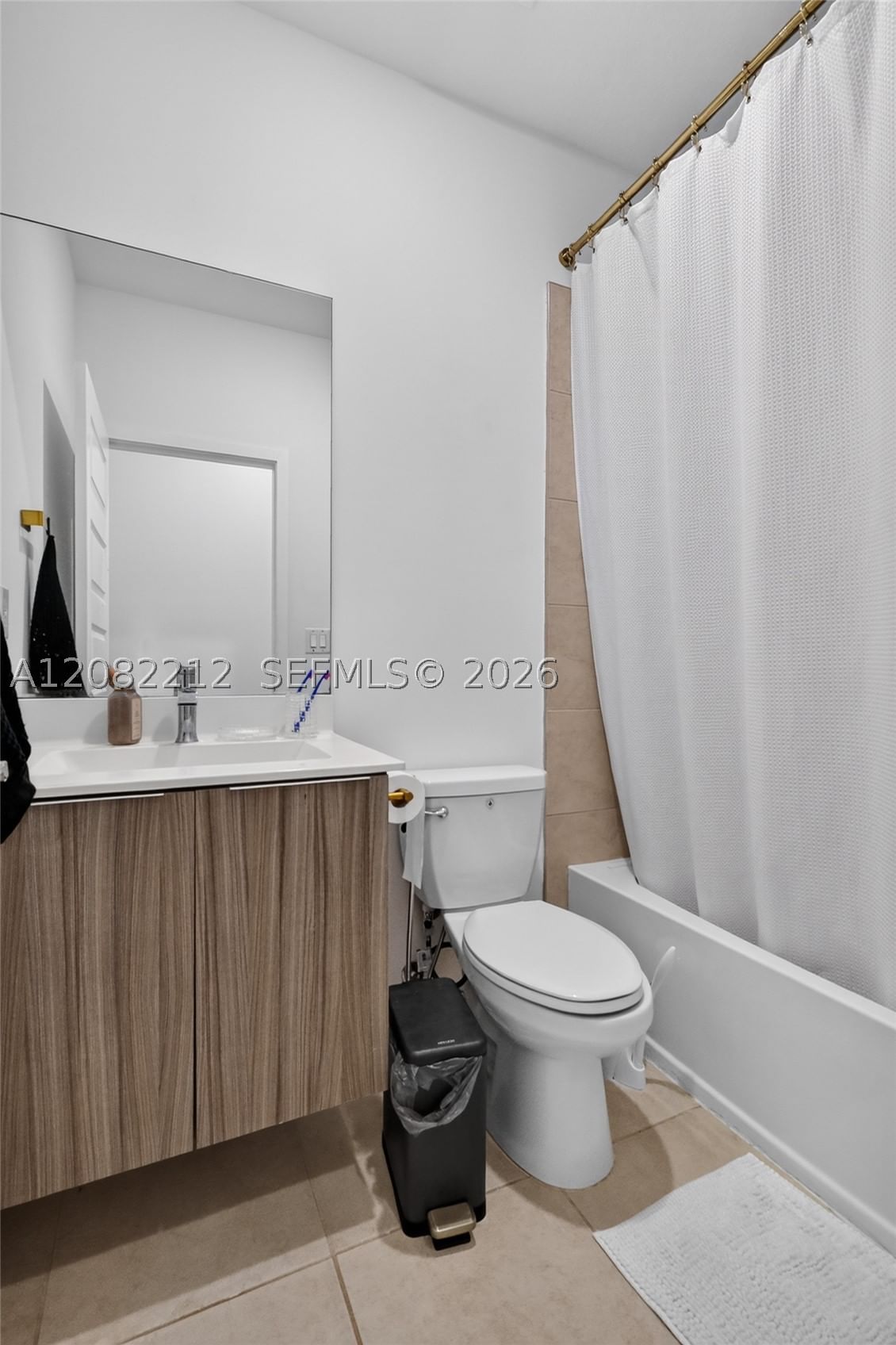 Real estate property located at 4915 83rd Path #4915, Miami-dade, Downtown Doral South Phas, Doral, FL