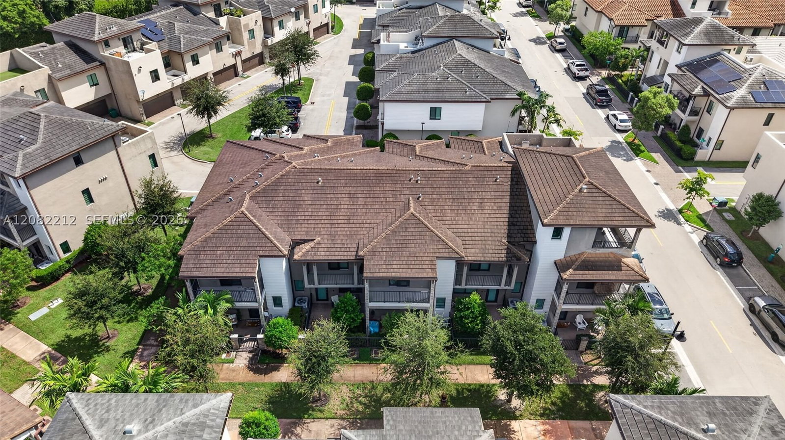 Real estate property located at 4915 83rd Path #4915, Miami-dade, Downtown Doral South Phas, Doral, FL