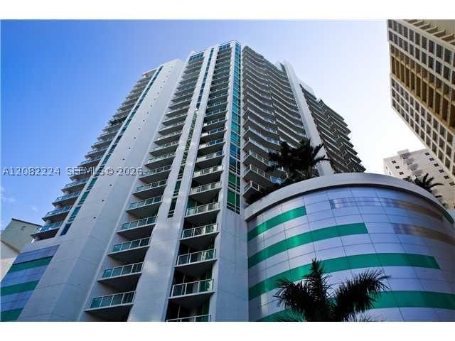 Real estate property located at 218 14th St #2108, Miami-dade, The Emerald At Brickell C, Miami, FL