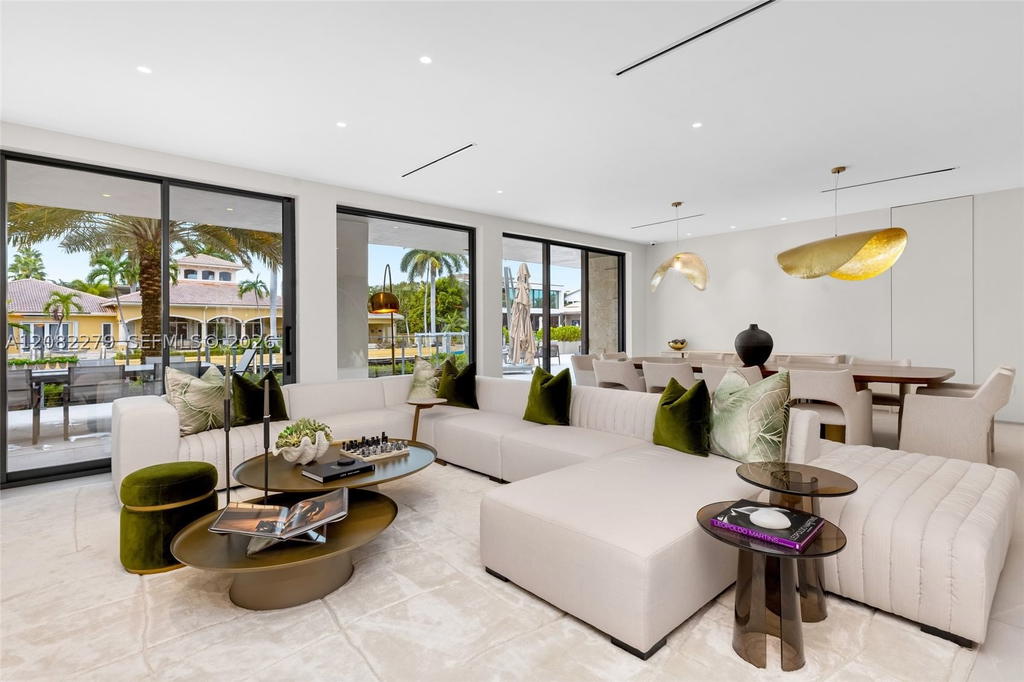 Real estate property located at 16495 32nd Ave, Miami-dade, Eastern Shores, North Miami Beach, FL