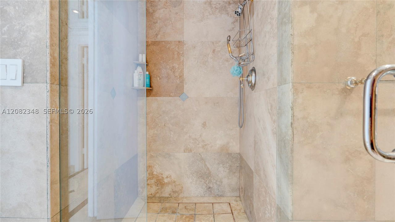 Real estate property located at 5640 Collins Ave #6B, Miami-dade, Ashley Apartments Condomi, Miami Beach, FL