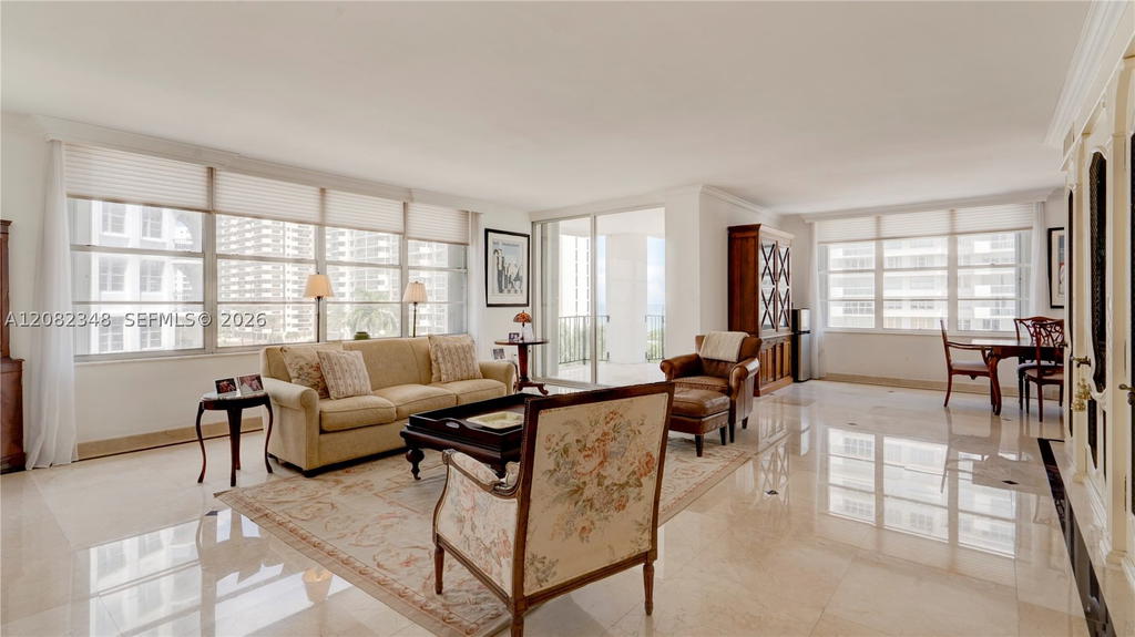 Real estate property located at 5640 Collins Ave #6B, Miami-dade, Ashley Apartments Condomi, Miami Beach, FL