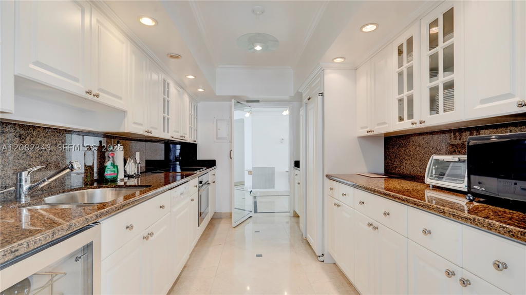 Real estate property located at 5640 Collins Ave #6B, Miami-dade, Ashley Apartments Condomi, Miami Beach, FL