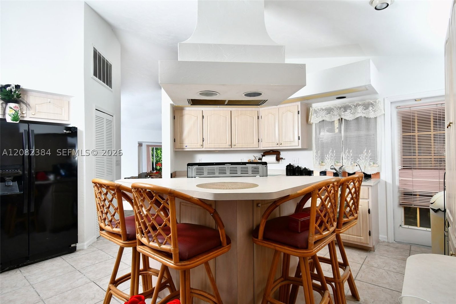 Real estate property located at 237 Lauberge Ct., Lee, Amberwood Estates Replat, Lehigh Acres, FL