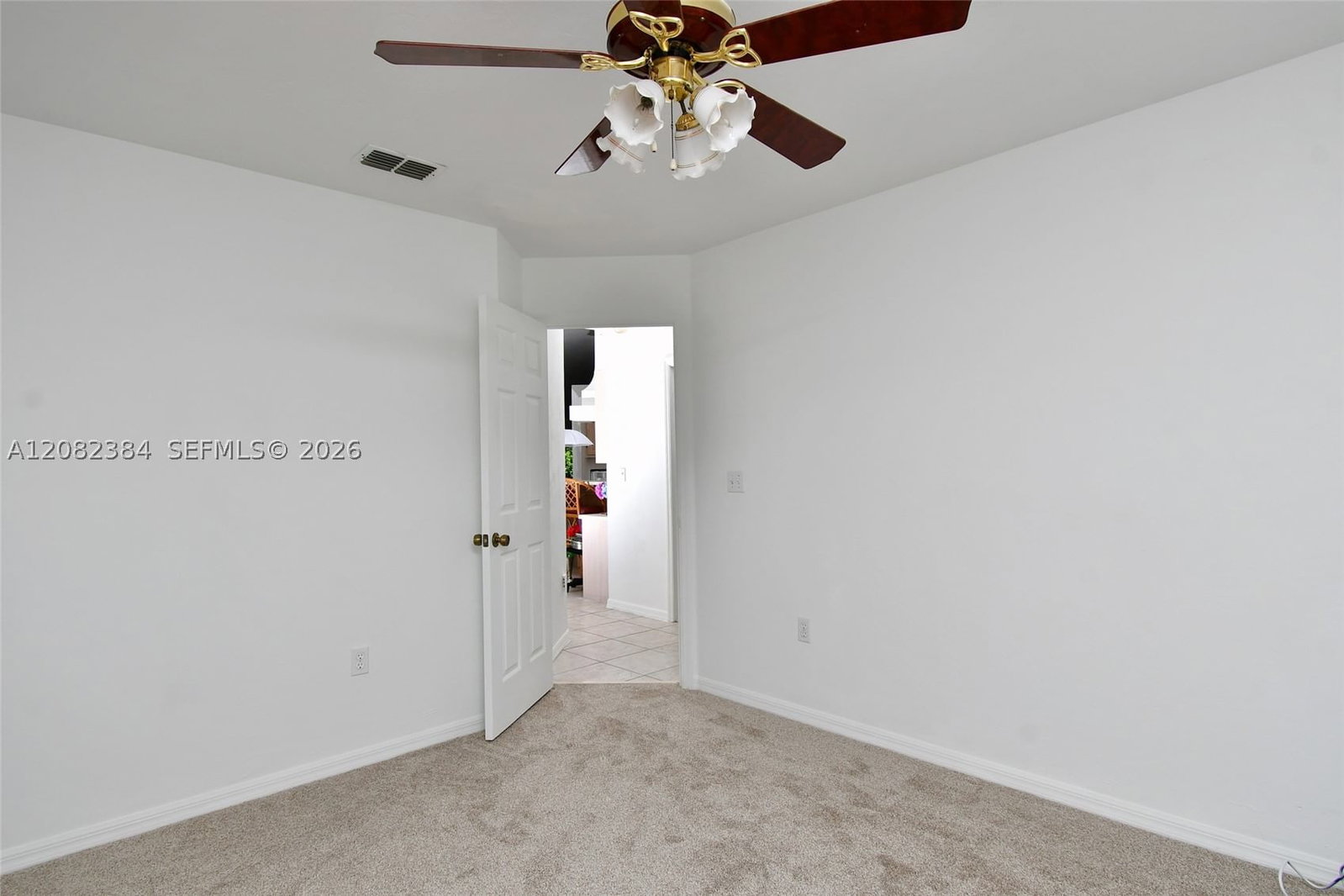 Real estate property located at 237 Lauberge Ct., Lee, Amberwood Estates Replat, Lehigh Acres, FL
