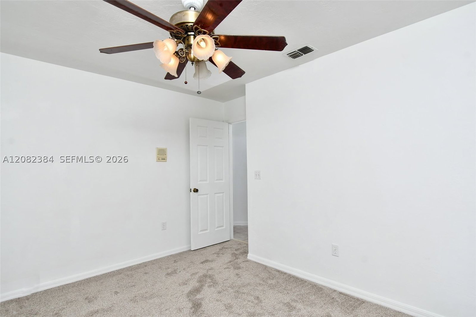 Real estate property located at 237 Lauberge Ct., Lee, Amberwood Estates Replat, Lehigh Acres, FL