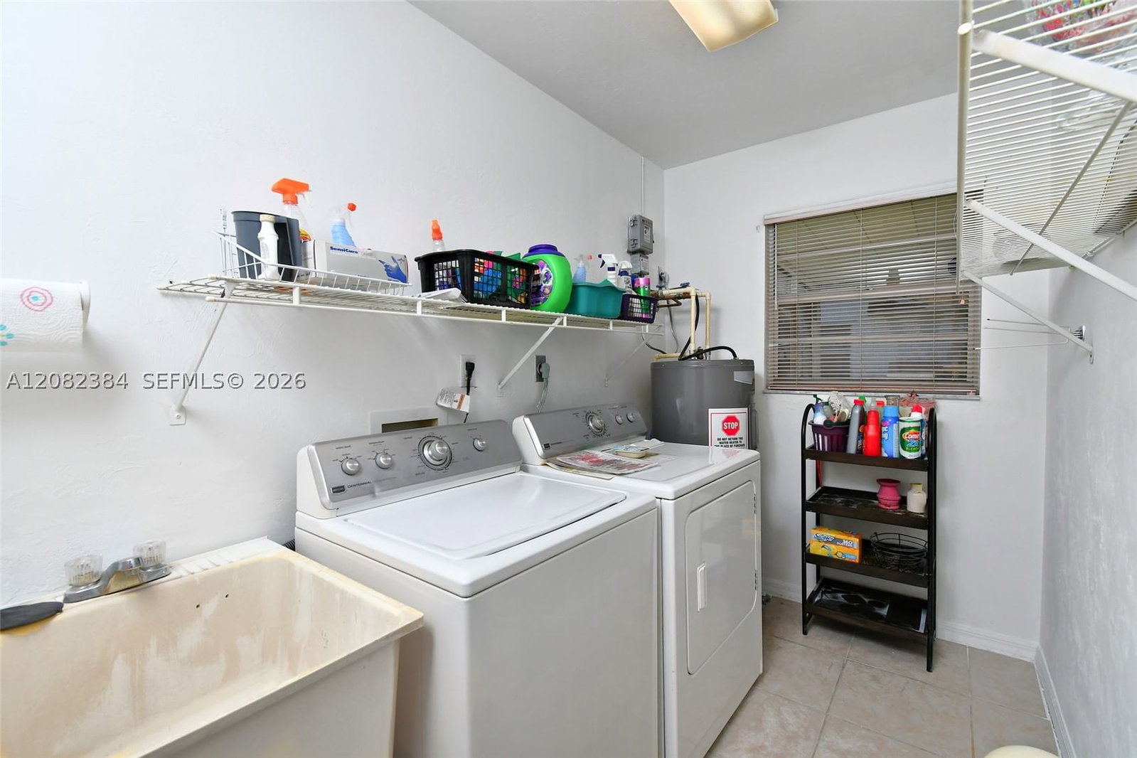 Real estate property located at 237 Lauberge Ct., Lee, Amberwood Estates Replat, Lehigh Acres, FL