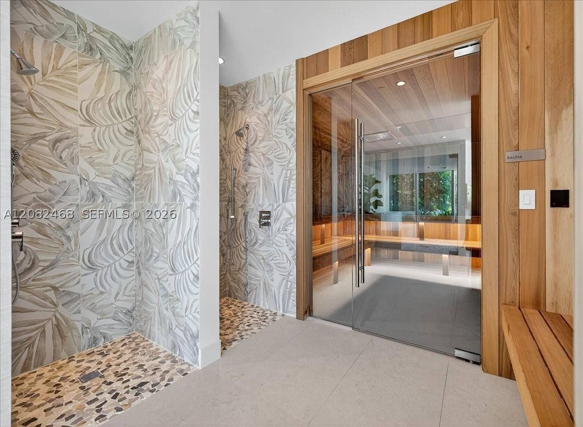 Real estate property located at 700 24th Street #5202, Miami-dade, Aria Reserve, Miami, FL
