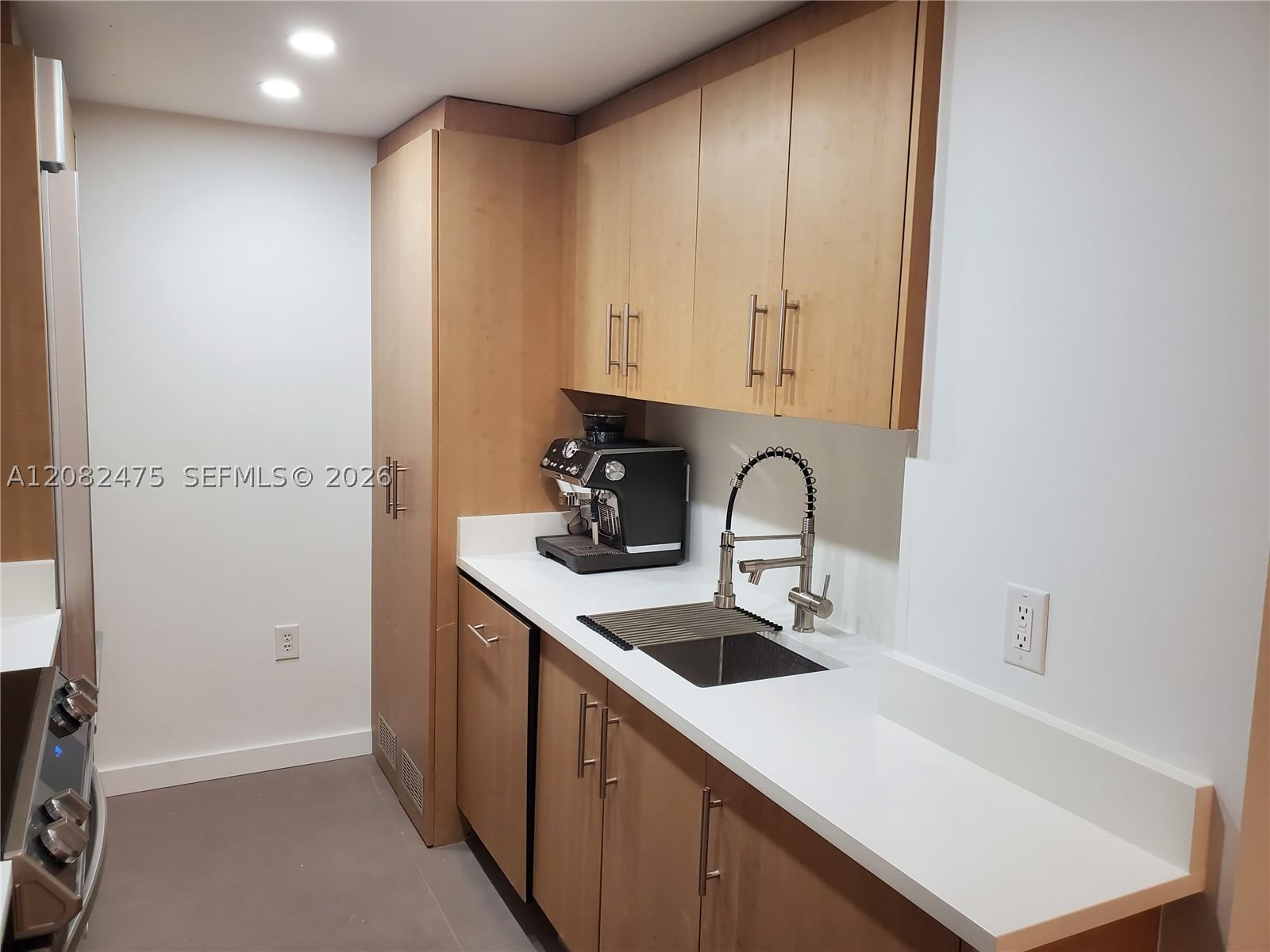 Real estate property located at 10275 Collins Ave #523, Miami-dade, Harbour House, Bal Harbour, FL