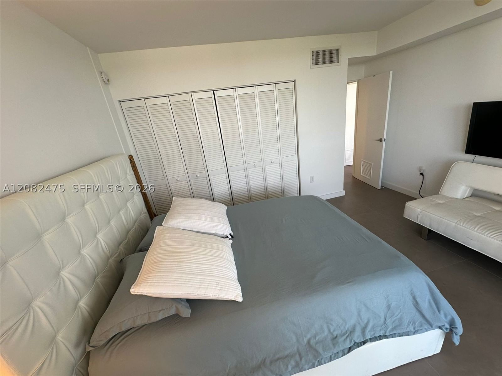 Real estate property located at 10275 Collins Ave #523, Miami-dade, Harbour House, Bal Harbour, FL