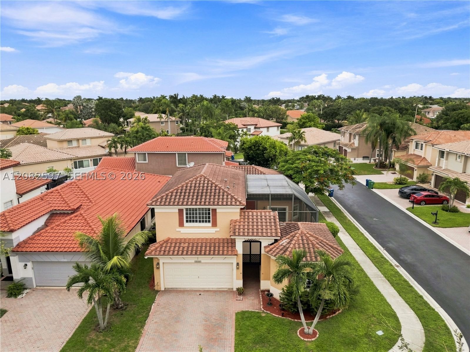 Real estate property located at 12103 47th Mnr, Broward, Wyndham Lakes South, Coral Springs, FL