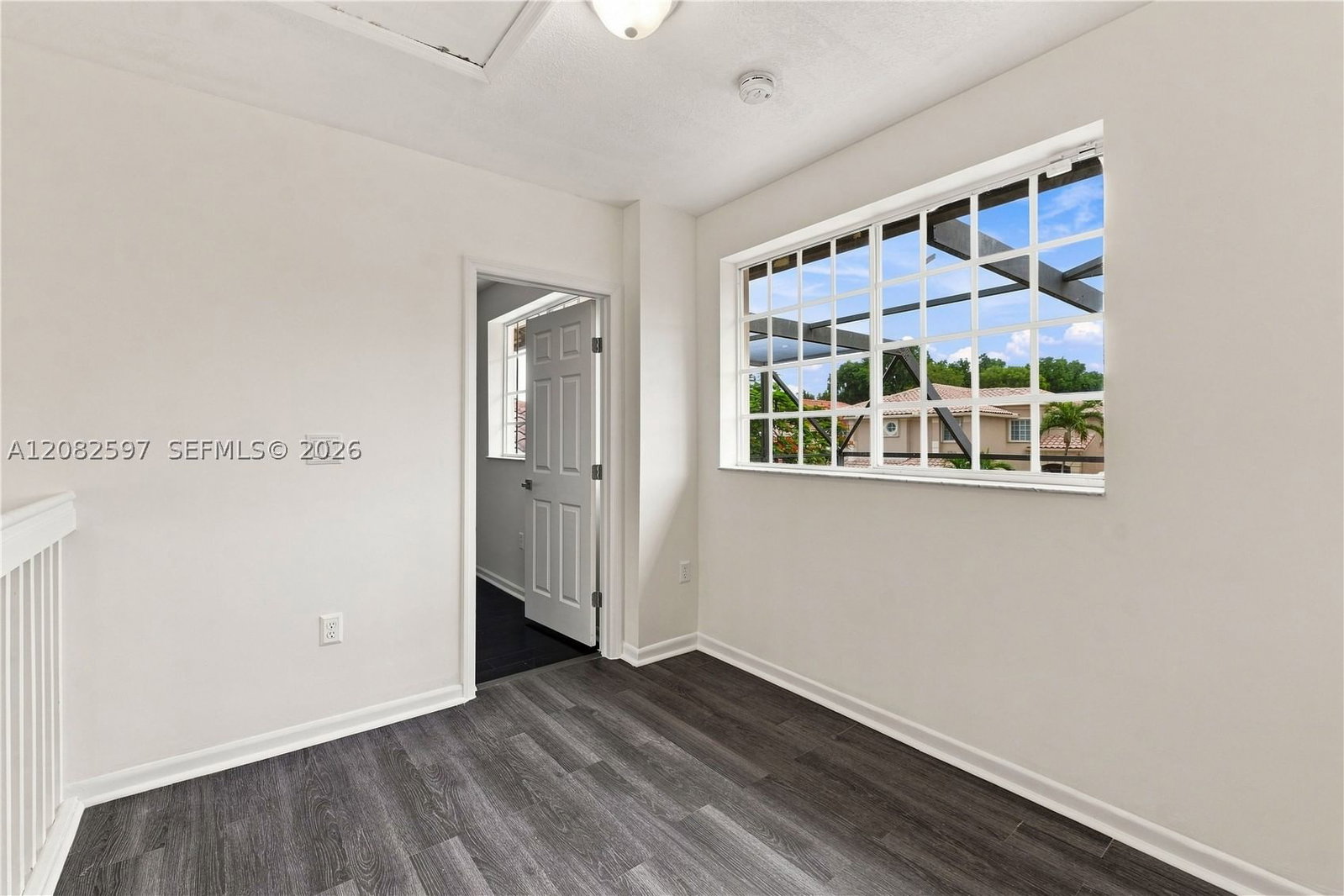 Real estate property located at 12103 47th Mnr, Broward, Wyndham Lakes South, Coral Springs, FL