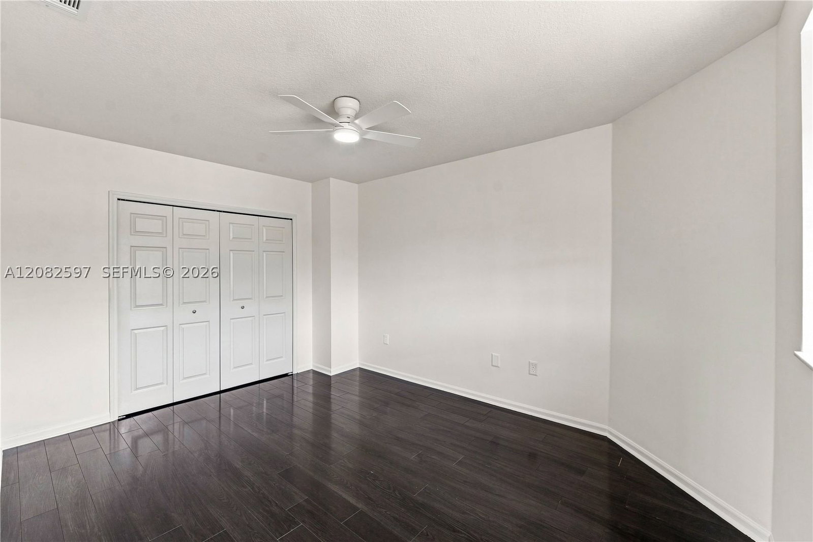 Real estate property located at 12103 47th Mnr, Broward, Wyndham Lakes South, Coral Springs, FL