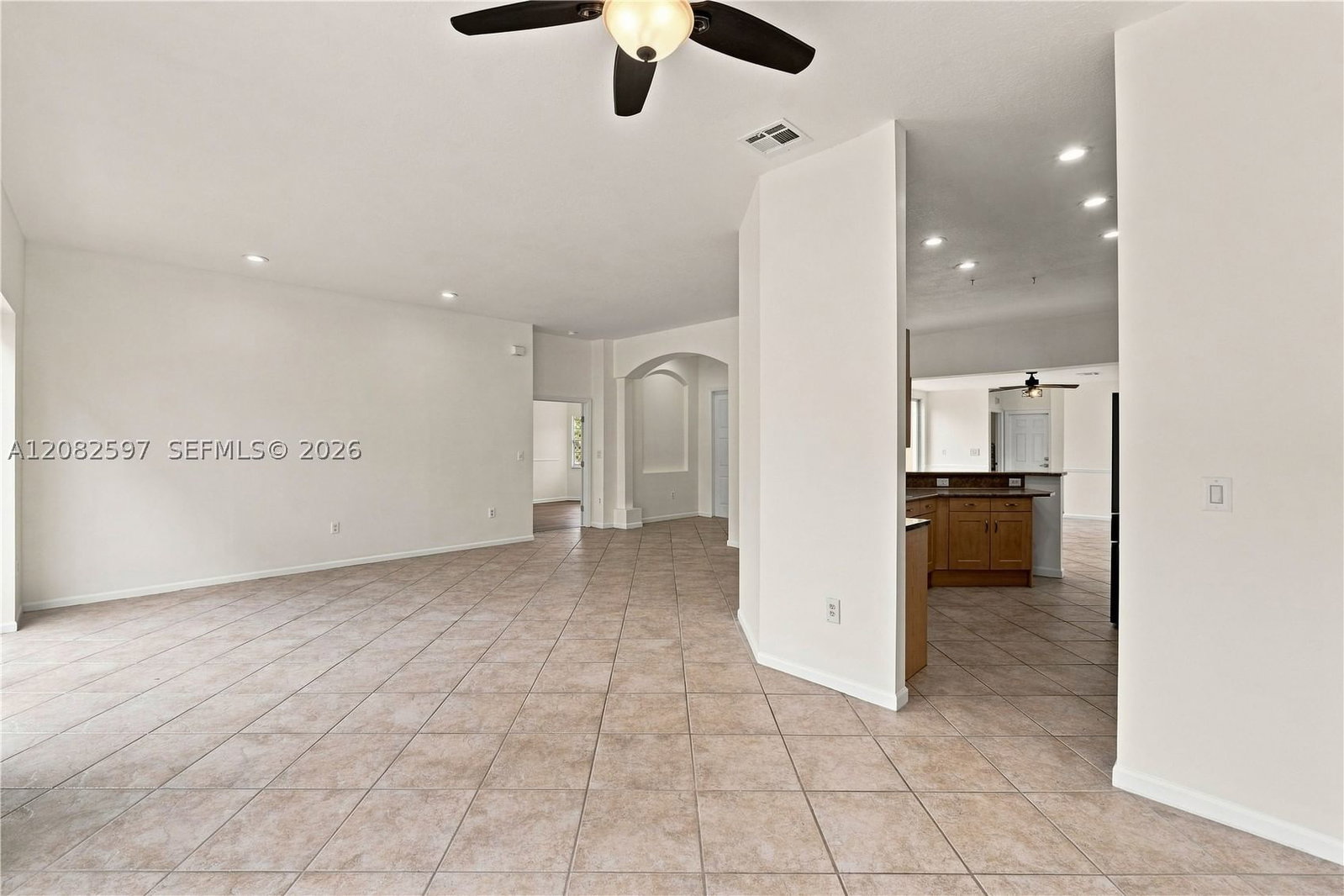 Real estate property located at 12103 47th Mnr, Broward, Wyndham Lakes South, Coral Springs, FL
