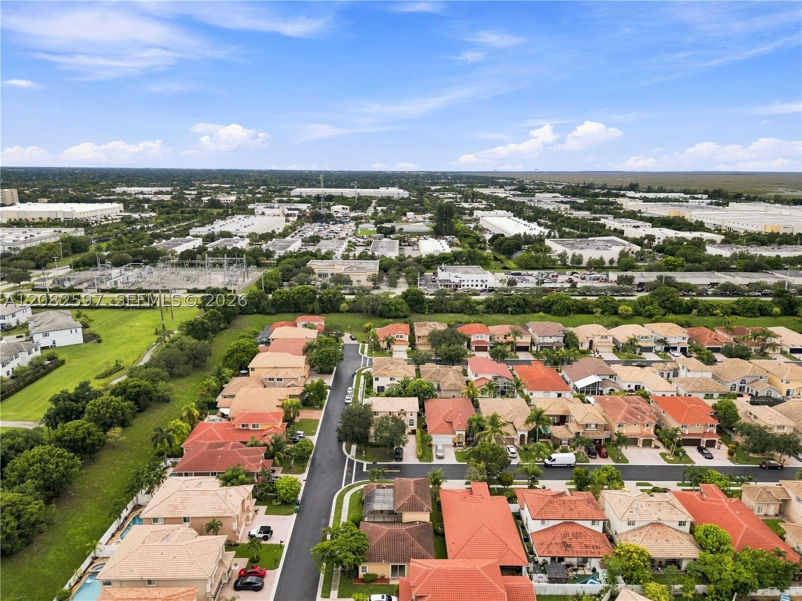 Real estate property located at 12103 47th Mnr, Broward, Wyndham Lakes South, Coral Springs, FL