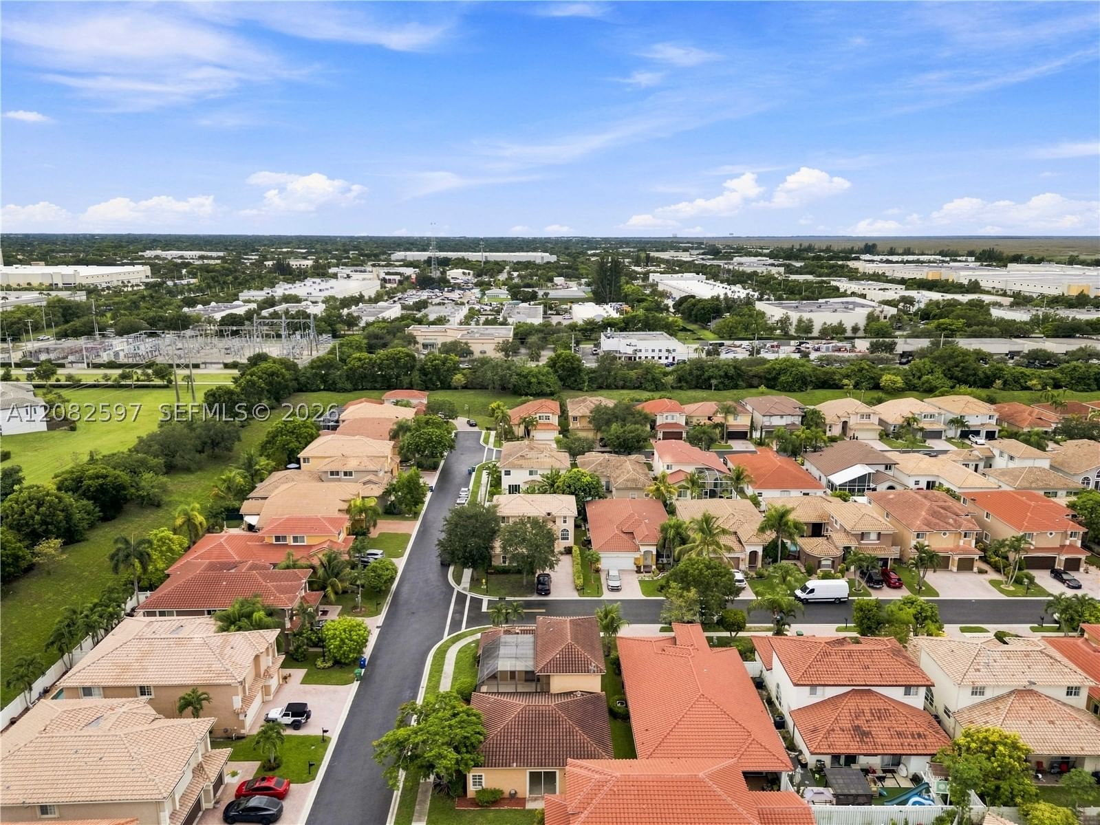 Real estate property located at 12103 47th Mnr, Broward, Wyndham Lakes South, Coral Springs, FL