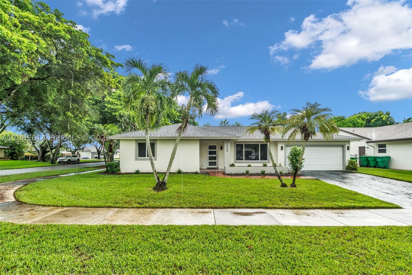 Real estate property located at 11804 54th St, Broward, Flamingo Gardens-tamarind, Cooper City, FL