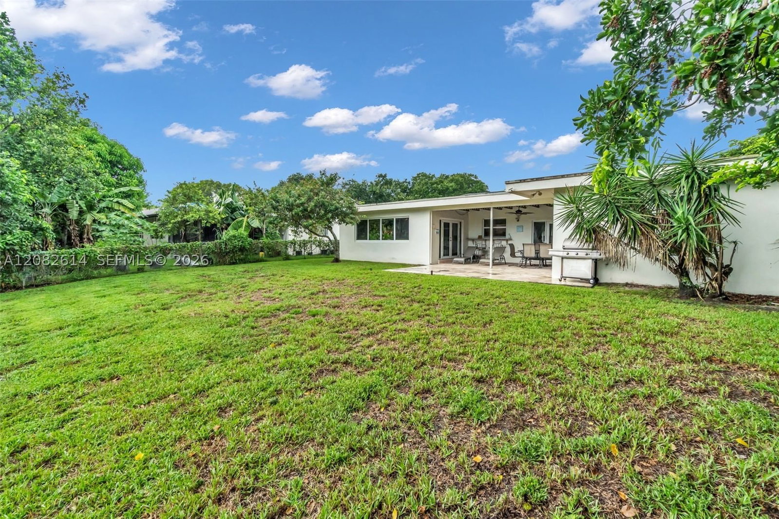Real estate property located at 11804 54th St, Broward, Flamingo Gardens-tamarind, Cooper City, FL