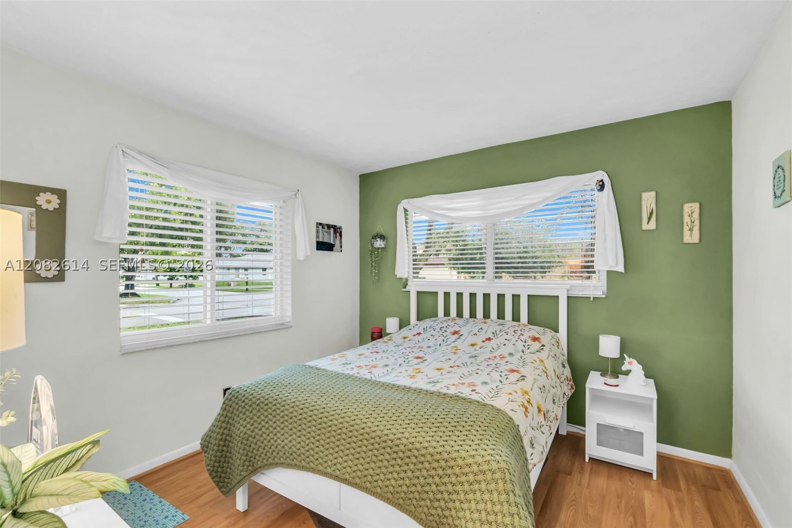 Real estate property located at 11804 54th St, Broward, Flamingo Gardens-tamarind, Cooper City, FL