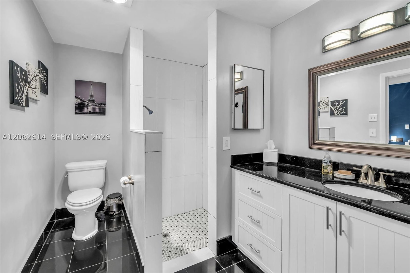 Real estate property located at 11804 54th St, Broward, Flamingo Gardens-tamarind, Cooper City, FL