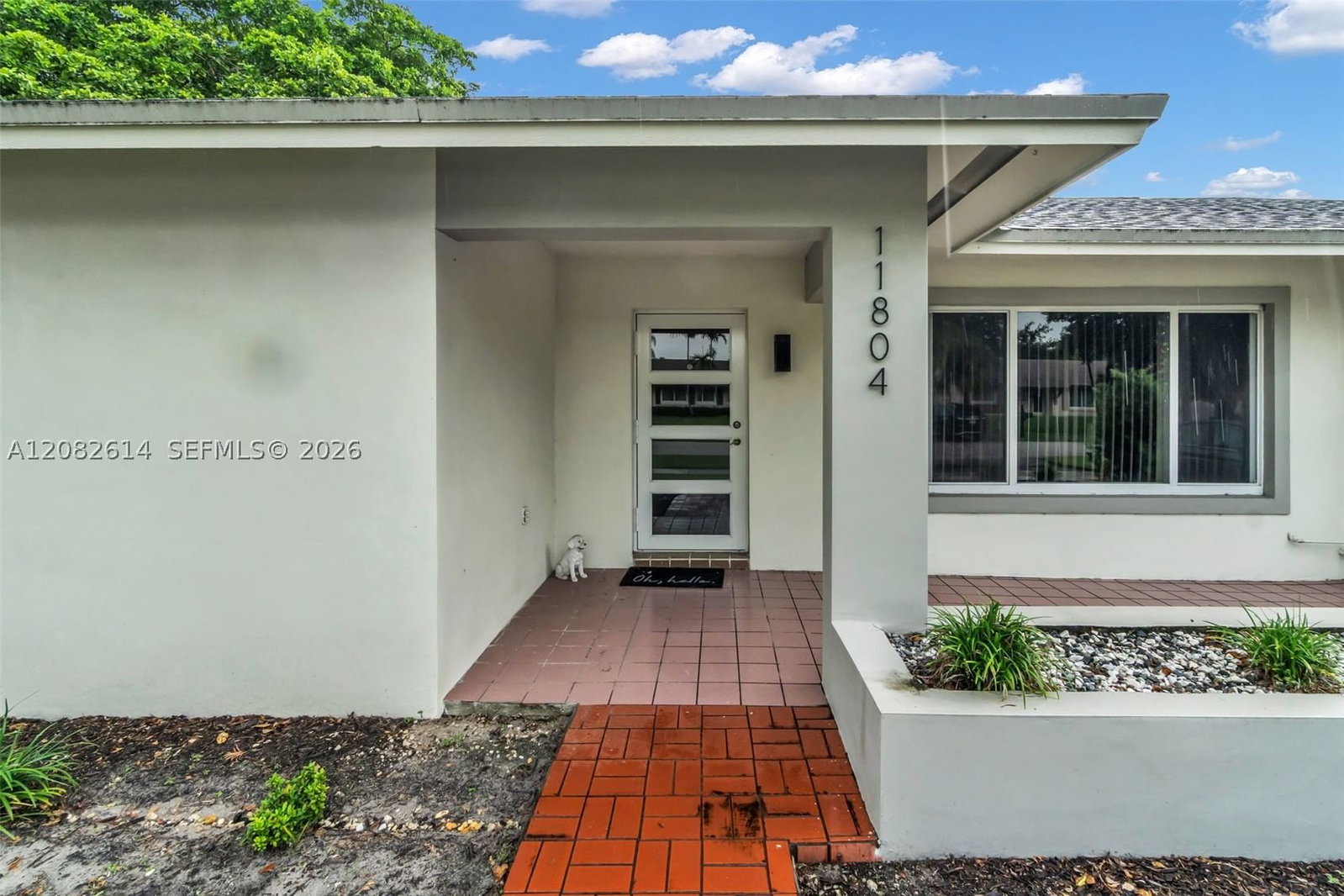 Real estate property located at 11804 54th St, Broward, Flamingo Gardens-tamarind, Cooper City, FL