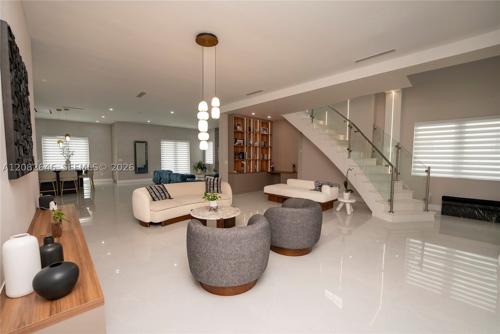 Real estate property located at 8340 33 Terrace, Miami-dade, Oasis Park Square At Doral, Doral, FL