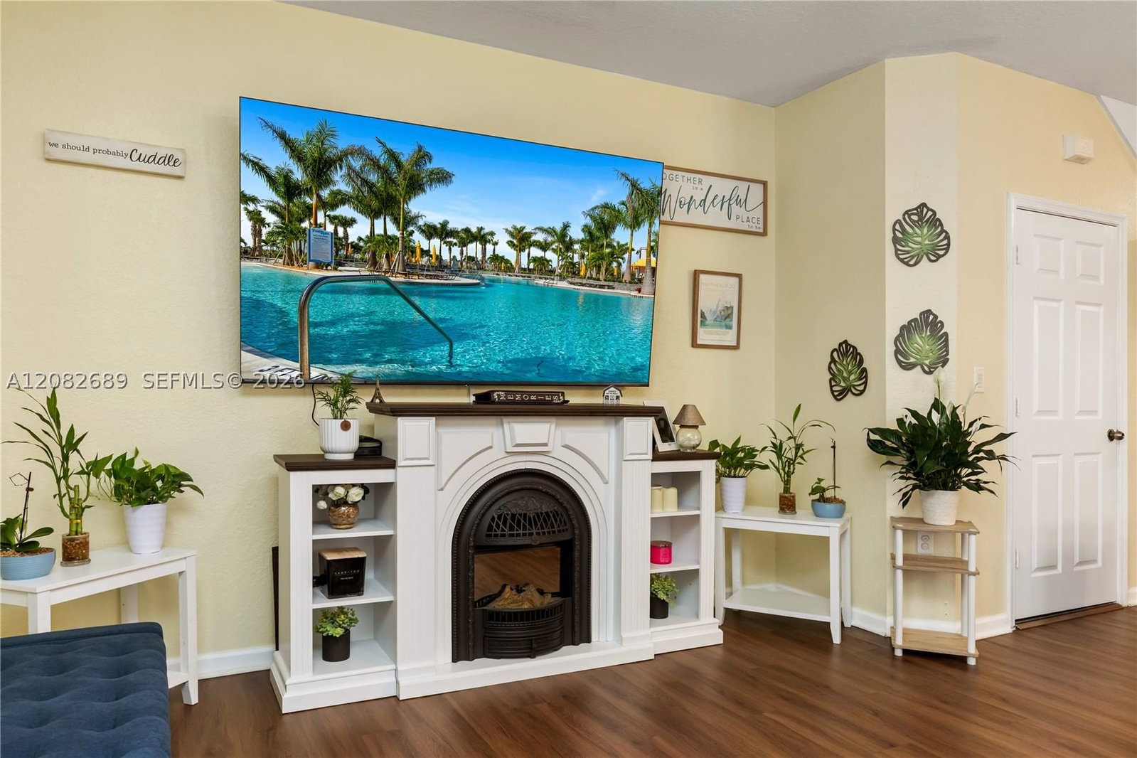 Real estate property located at 5741 Isles Cir, Broward, Woodland Villas 1st Add, Tamarac, FL