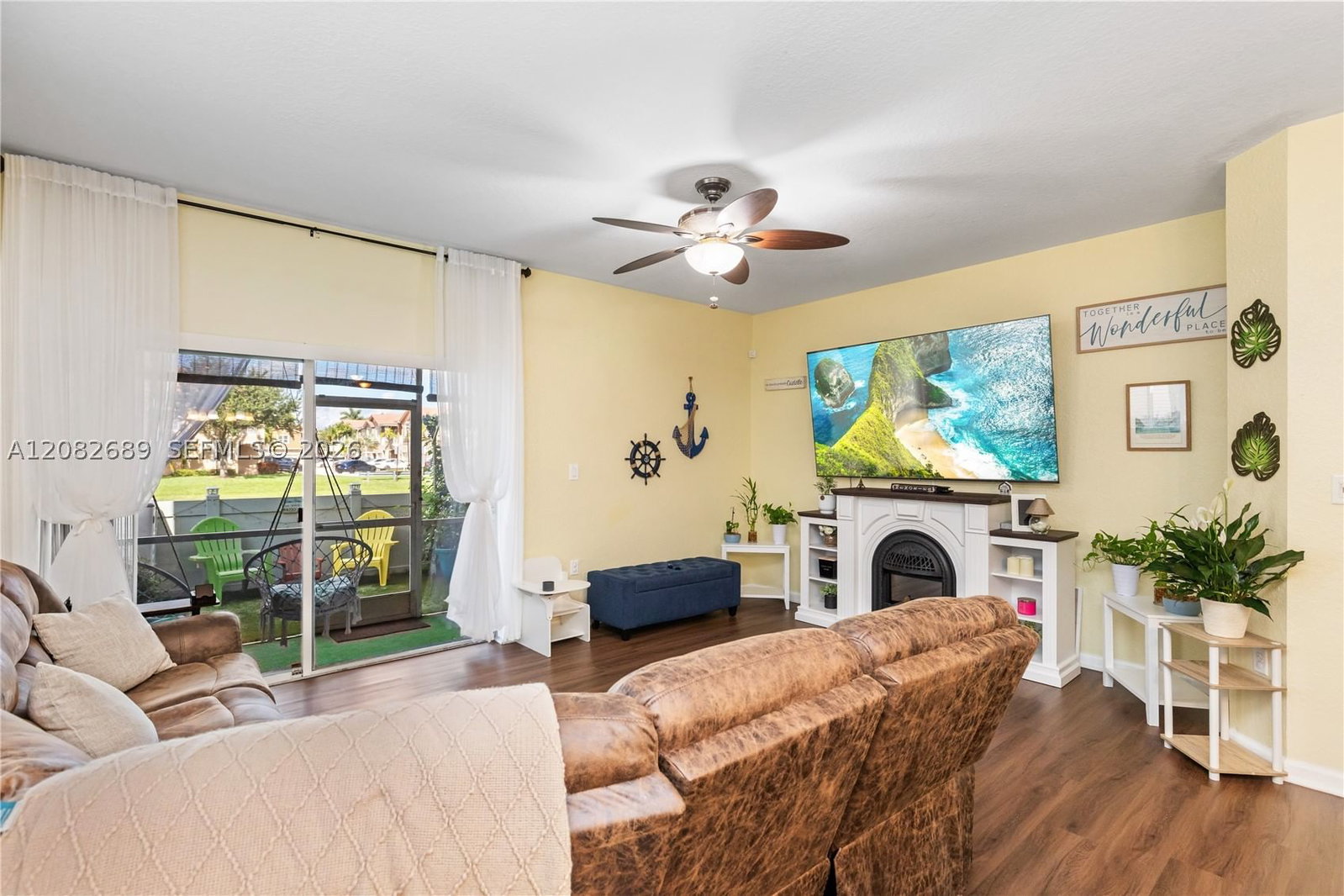 Real estate property located at 5741 Isles Cir, Broward, Woodland Villas 1st Add, Tamarac, FL