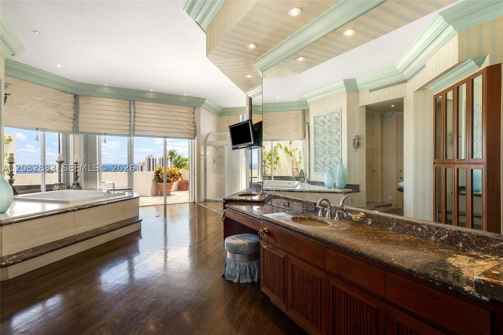 Real estate property located at 19500 Turnberry Way TOW-DE, Miami-dade, Marina Tower Condo, Aventura, FL