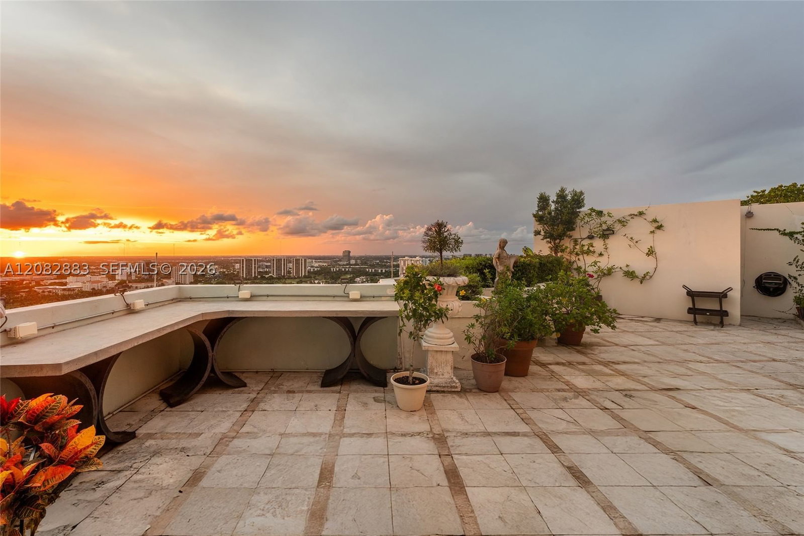 Real estate property located at 19500 Turnberry Way TOW-DE, Miami-dade, Marina Tower Condo, Aventura, FL