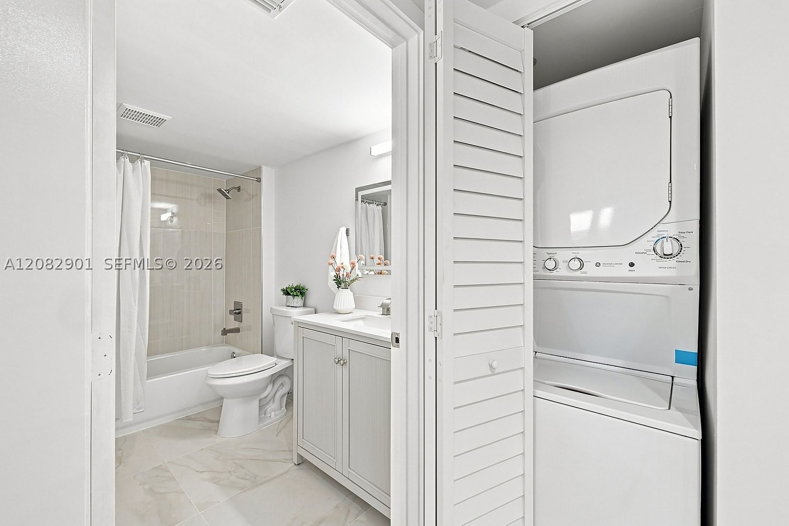 Real estate property located at 550 138th Ave #402K, Broward, Plymouth At Century Villa, Pembroke Pines, FL