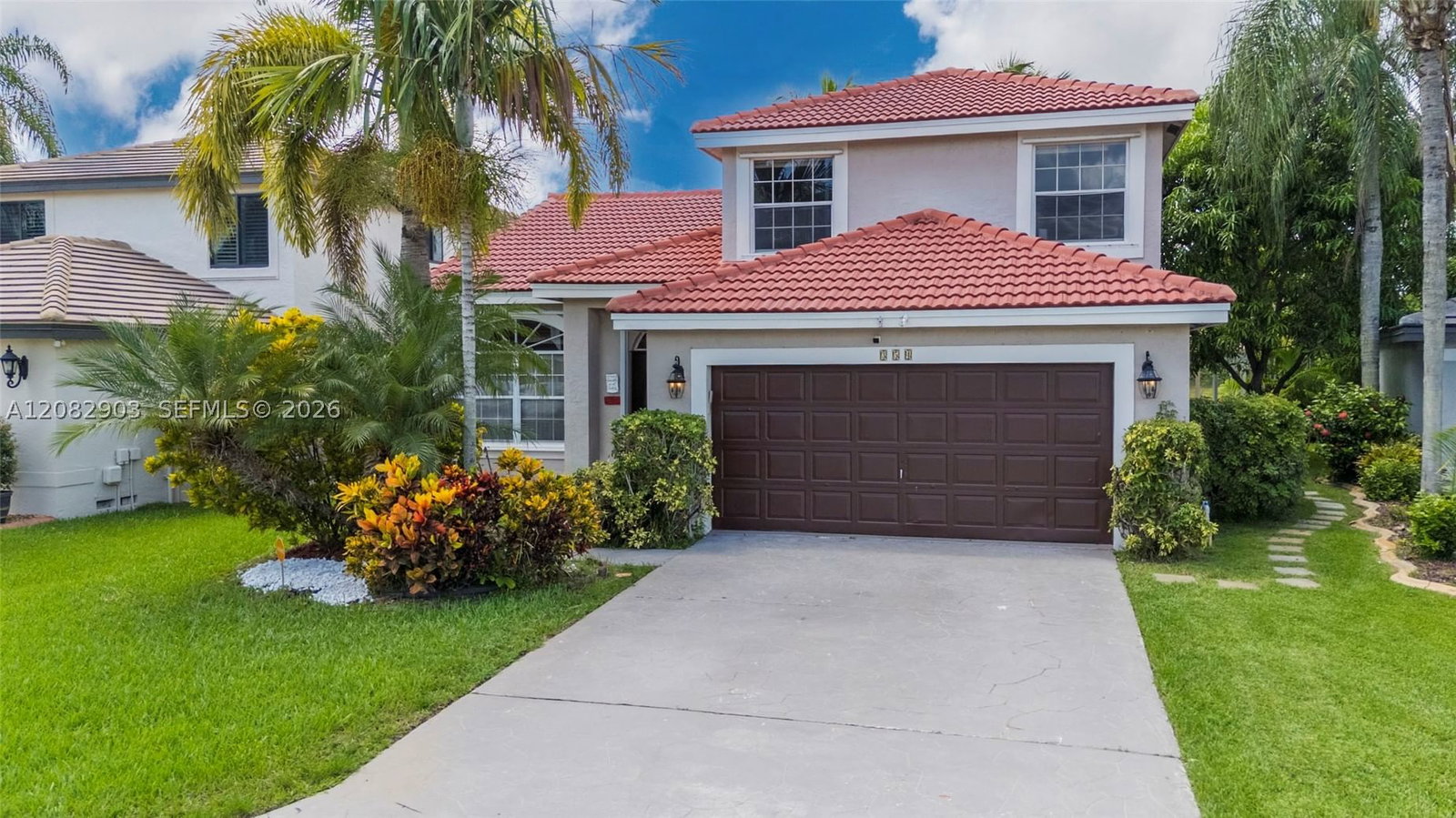 Real estate property located at 354 183rd Way, Broward, Silver Lakes At Pembroke, Pembroke Pines, FL