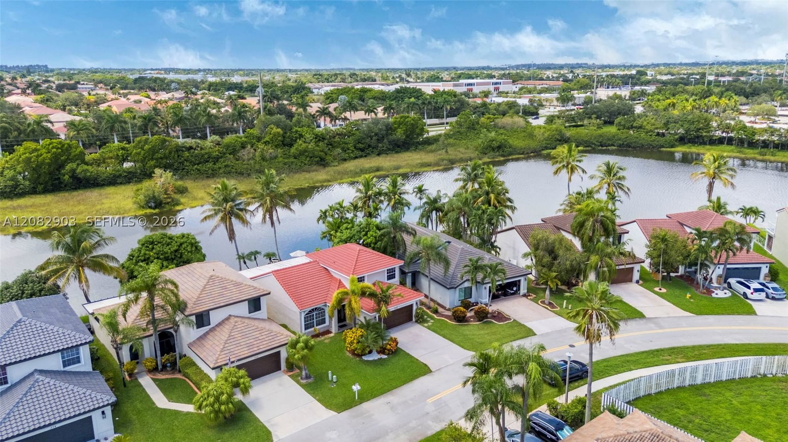 Real estate property located at 354 183rd Way, Broward, Silver Lakes At Pembroke, Pembroke Pines, FL