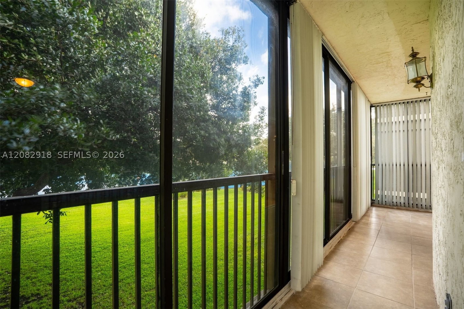 Real estate property located at 150 Hollybrook Ter #208, Broward, Hollybrook Golf And Tennis, Pembroke Pines, FL