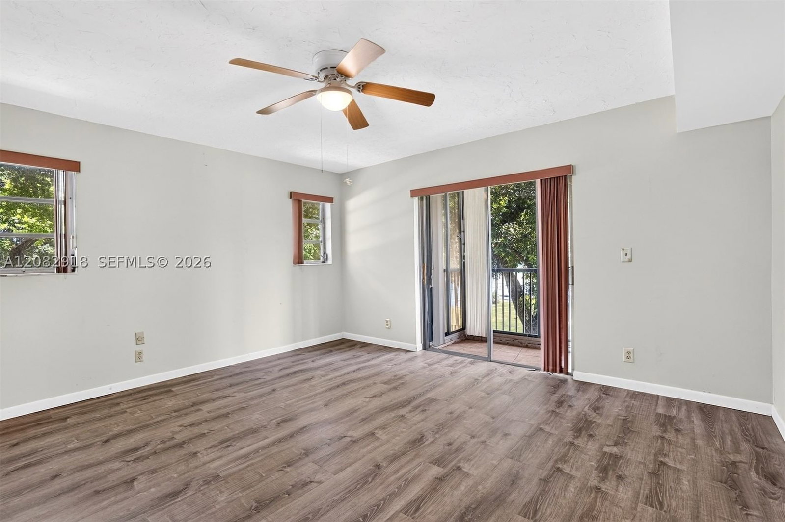 Real estate property located at 150 Hollybrook Ter #208, Broward, Hollybrook Golf And Tennis, Pembroke Pines, FL