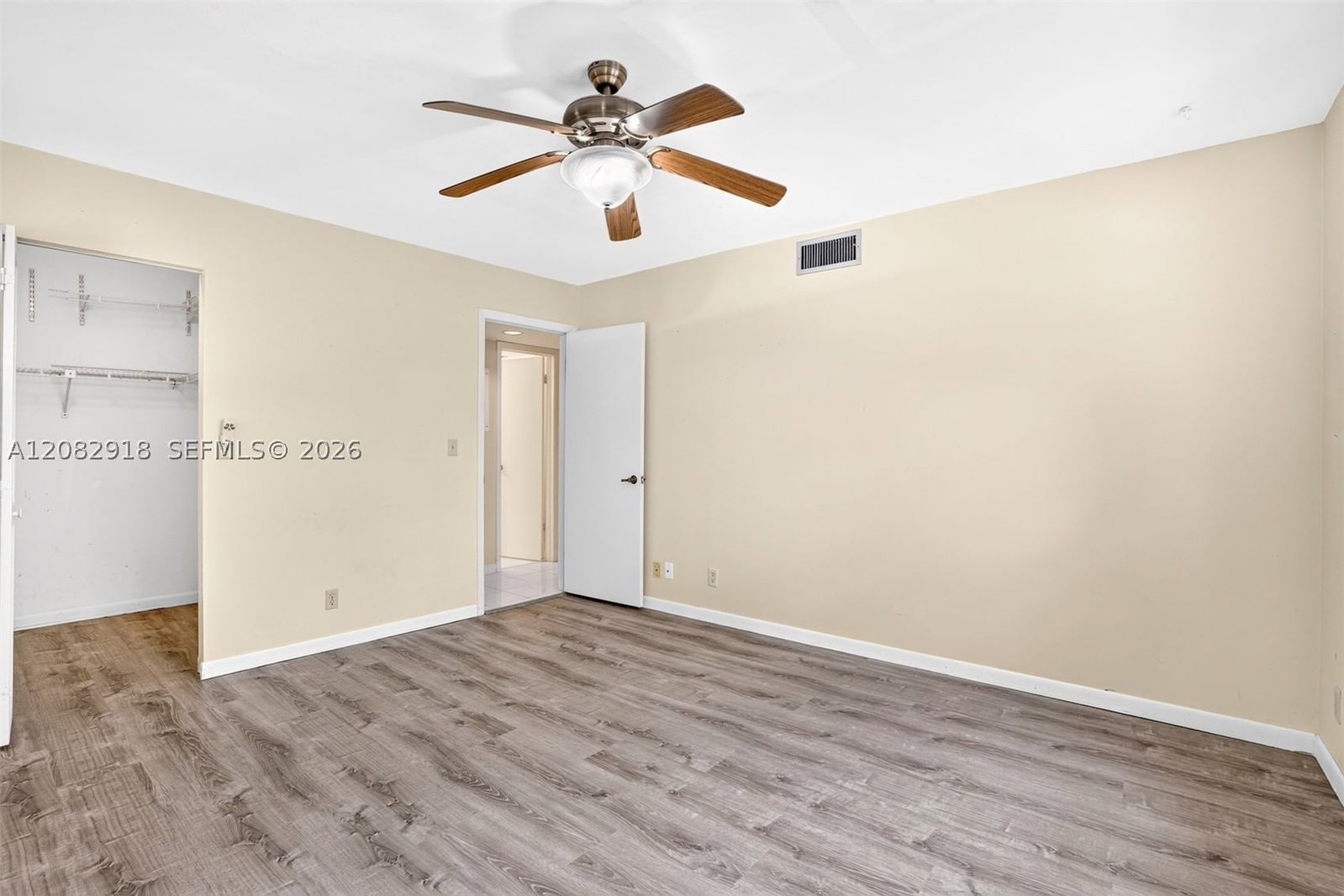 Real estate property located at 150 Hollybrook Ter #208, Broward, Hollybrook Golf And Tennis, Pembroke Pines, FL