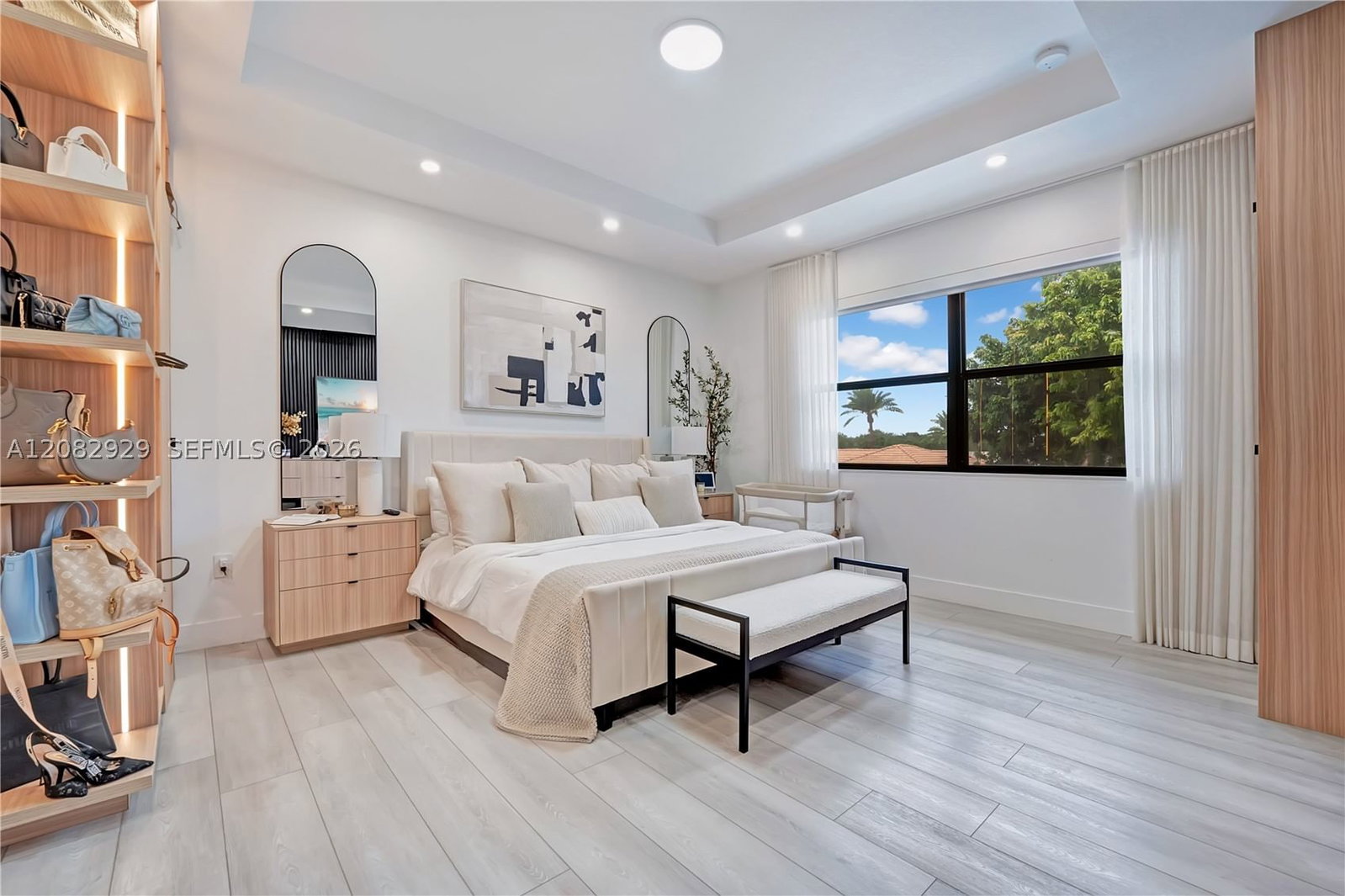 Real estate property located at 8981 161st Ter, Miami-dade, Dunnwoody Lake, Miami Lakes, FL