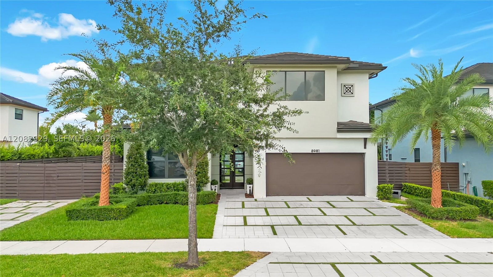 Real estate property located at 8981 161st Ter, Miami-dade, Dunnwoody Lake, Miami Lakes, FL