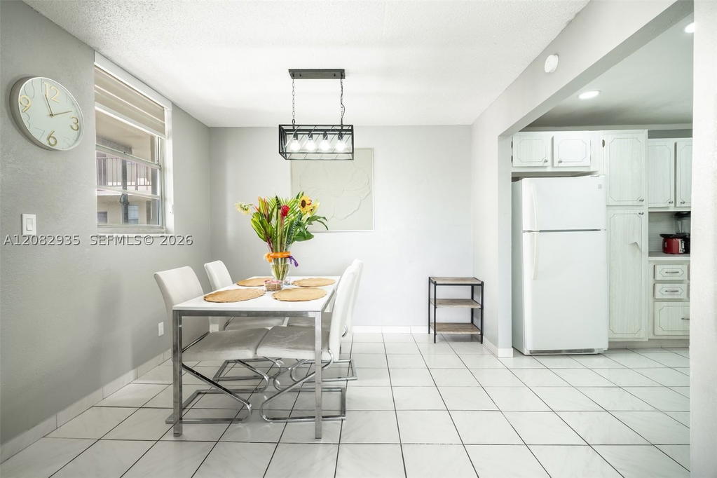 Real estate property located at 1811 Jefferson St #601, Broward, Telstar Condominium Inc, Hollywood, FL