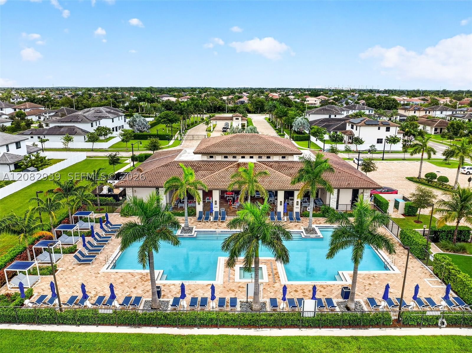 Real estate property located at 17781 41st St, Broward, Tuscan Isles, Miramar, FL