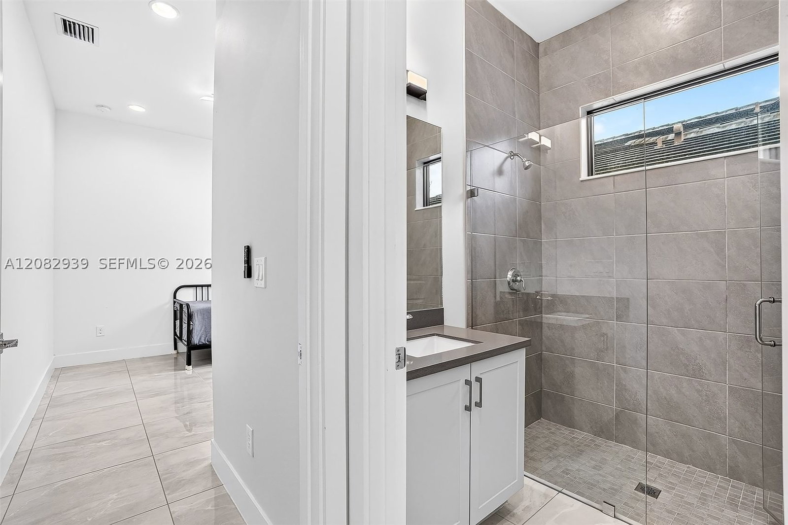 Real estate property located at 17781 41st St, Broward, Tuscan Isles, Miramar, FL