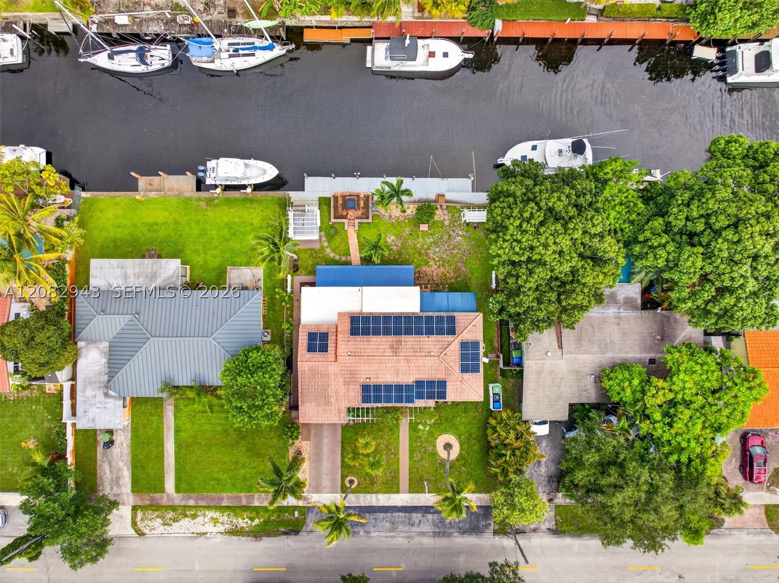Real estate property located at 2100 23rd Ter, Broward, Flamingo Park Sec, Fort Lauderdale, FL
