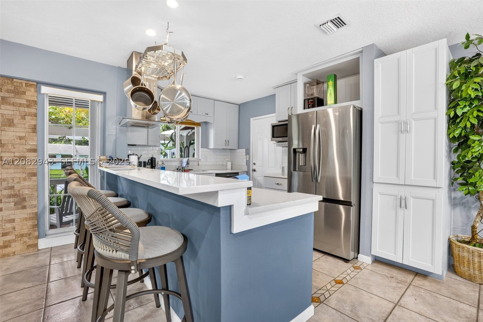 Real estate property located at 2100 23rd Ter, Broward, Flamingo Park Sec, Fort Lauderdale, FL