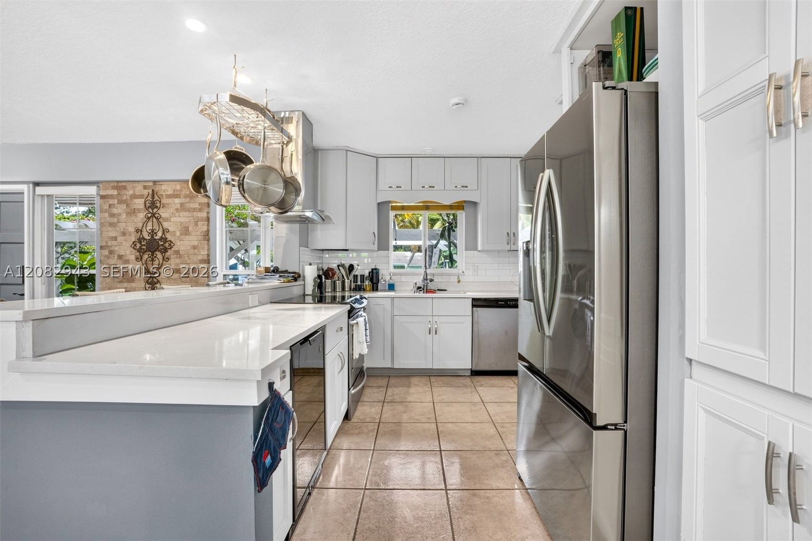 Real estate property located at 2100 23rd Ter, Broward, Flamingo Park Sec, Fort Lauderdale, FL